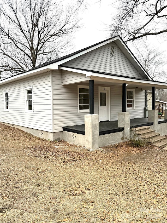 view of front of house with covered porch