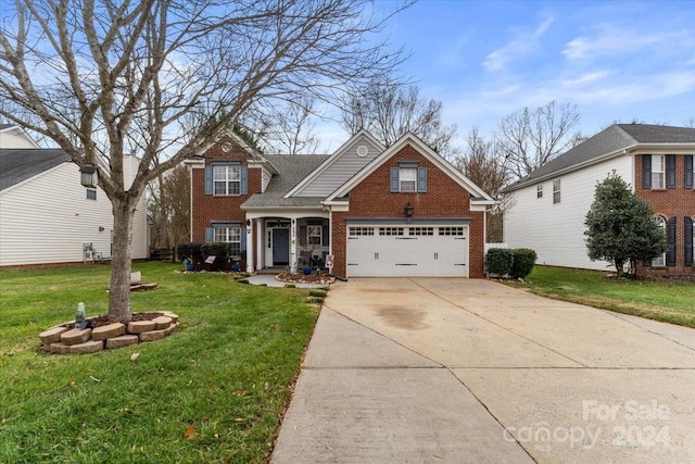 view of front of home featuring a front lawn