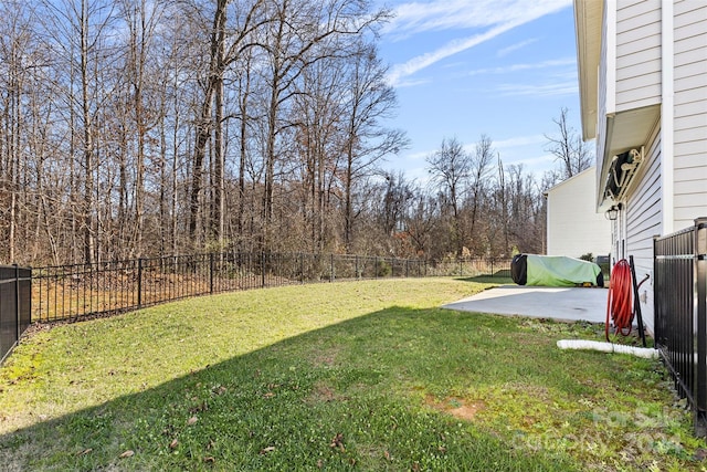 view of yard with a patio area