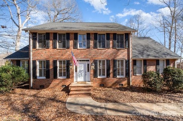 view of colonial inspired home