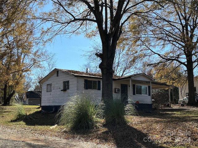 view of front of property