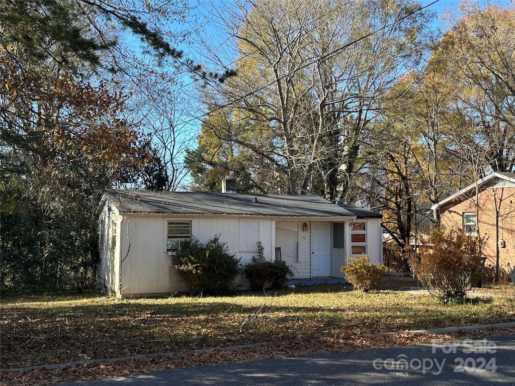 view of front of house