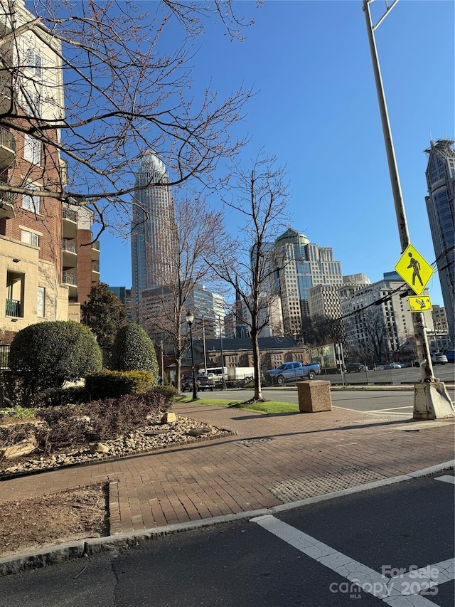 view of home's community featuring a view of city