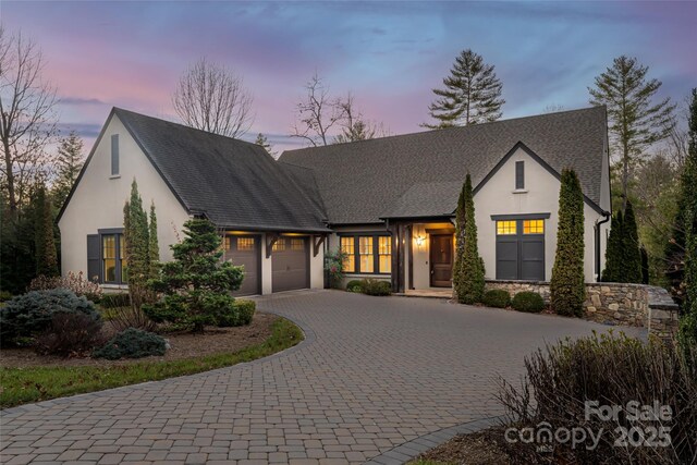 view of front of house featuring a garage