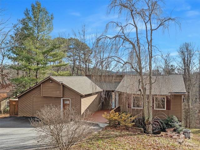 view of front of home