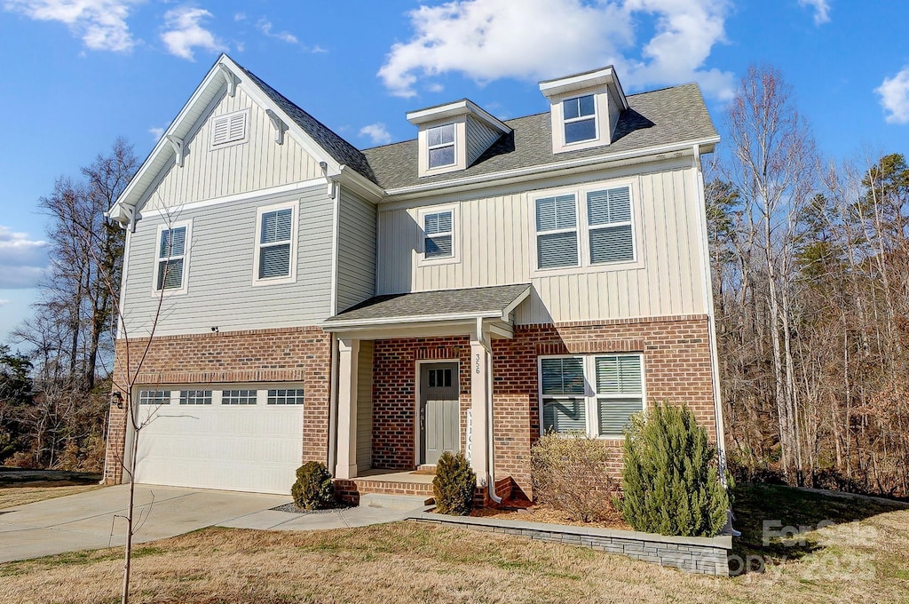 view of front of home featuring a garage