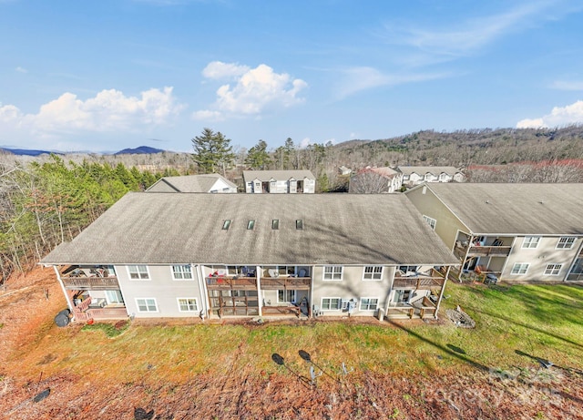 bird's eye view featuring a mountain view