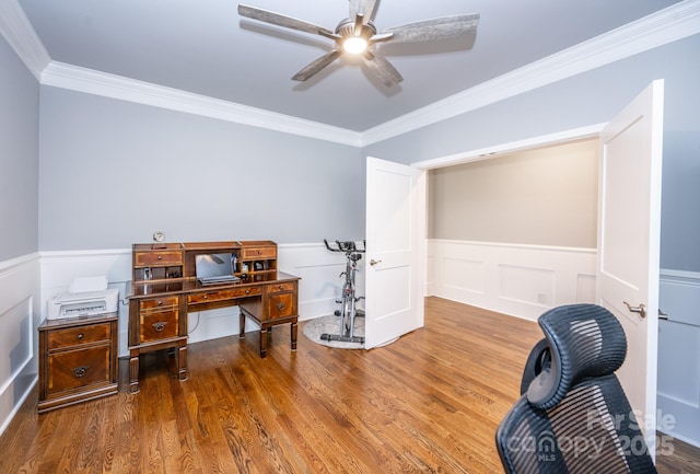 office area featuring ceiling fan, hardwood / wood-style floors, and ornamental molding