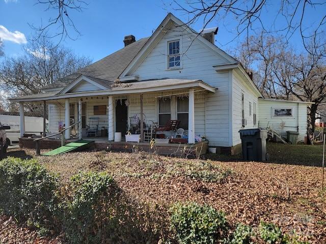 view of front of home with a porch