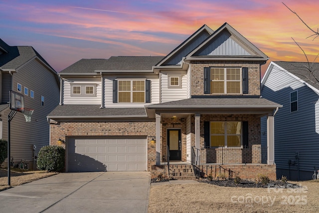 craftsman house featuring a porch and a garage