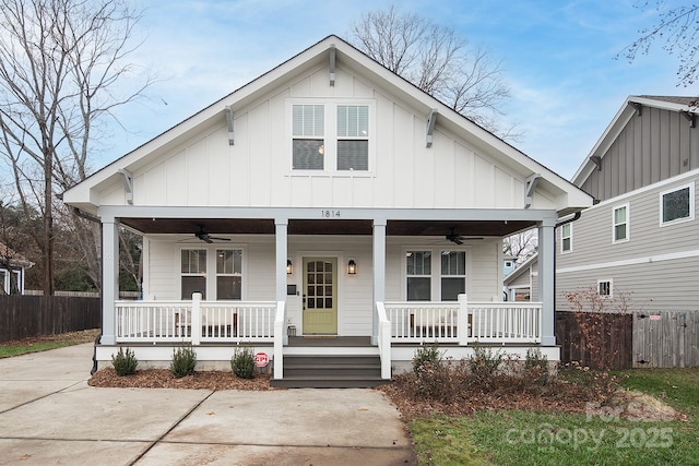 view of front of house with a porch and ceiling fan