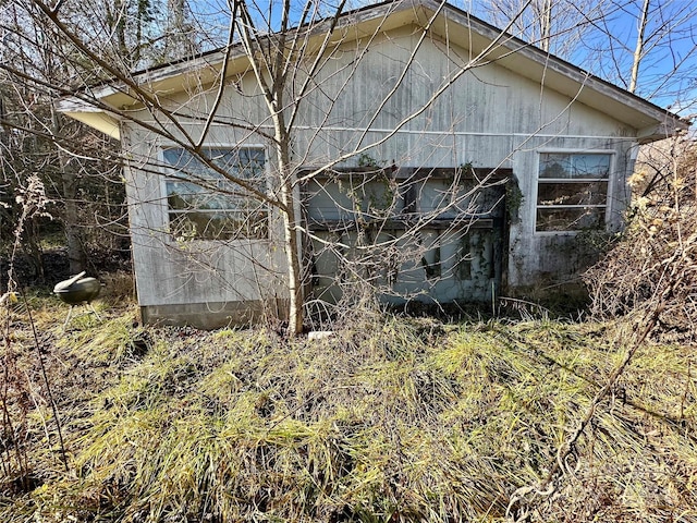 view of property exterior