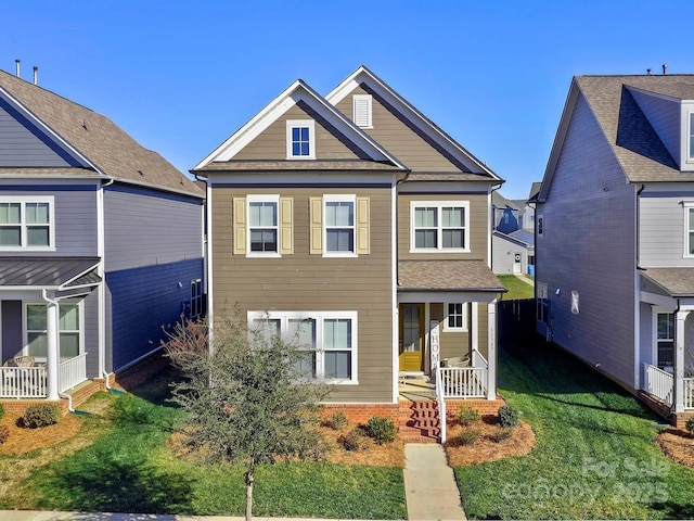 view of front of property with a front yard