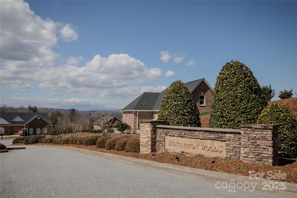 746 Chatsworth Cir SE Unit 21, Lenoir, NC 28645