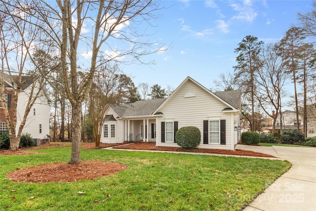 view of front of home with a front yard