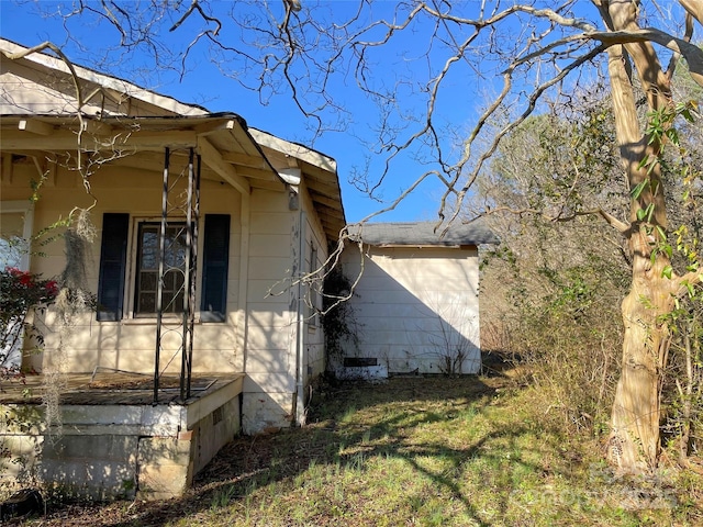 view of side of property