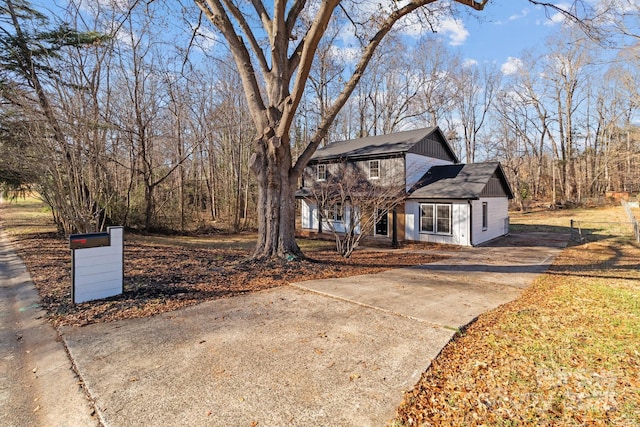 view of property exterior