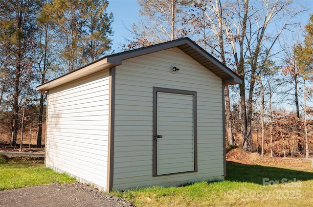 view of outbuilding