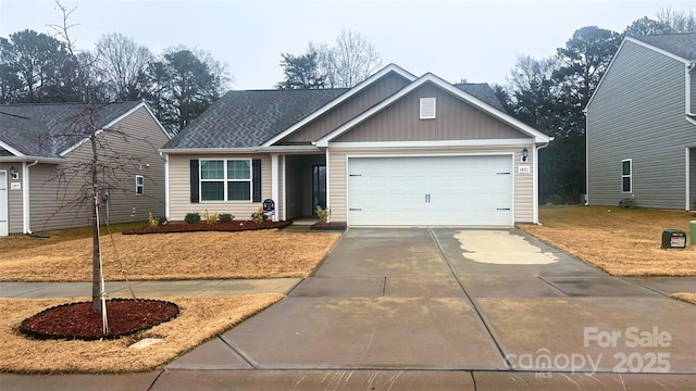 view of front facade with a garage