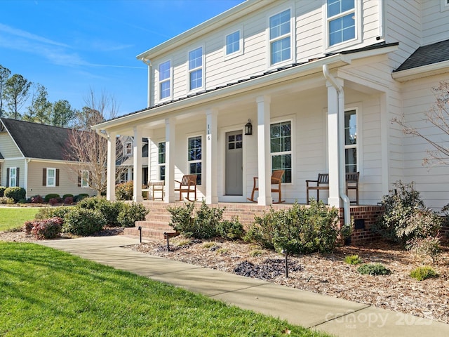 view of front of home with covered porch