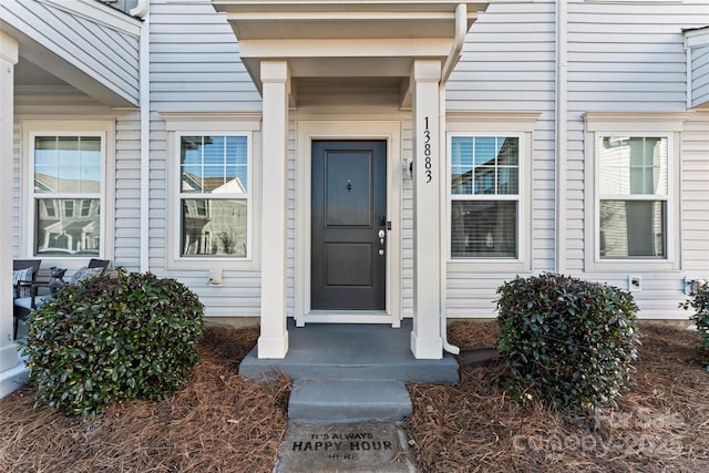 view of entrance to property