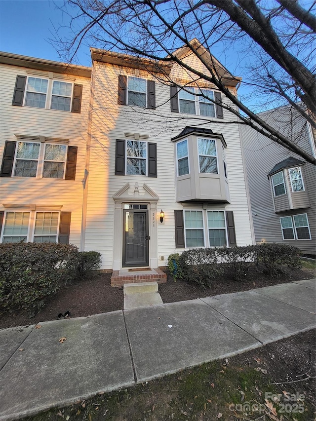 9323 Lenox Pointe Dr, Charlotte, NC 28273 - photo 3