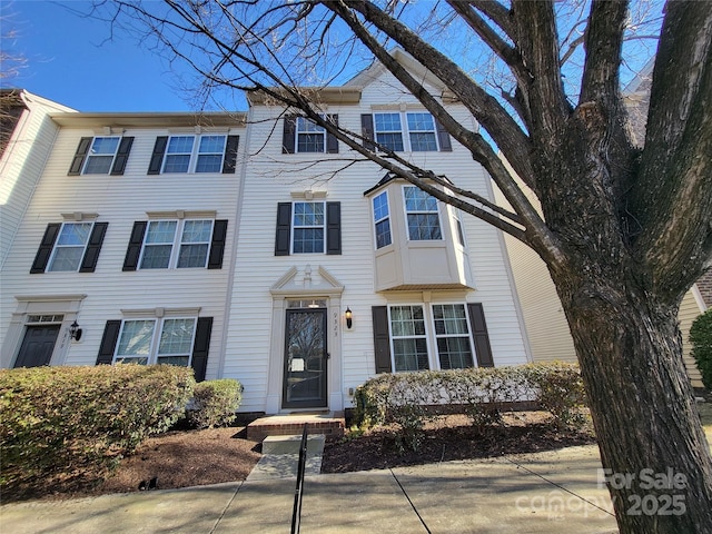 9323 Lenox Pointe Dr, Charlotte, NC 28273 - photo 1