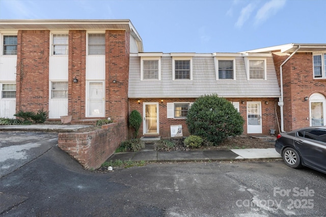 view of townhome / multi-family property