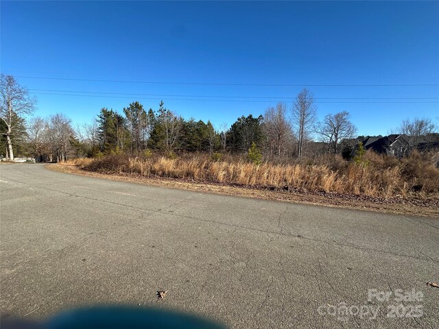 1956 Lynmore Dr Unit 9, Sherrills Ford, NC 28673 - photo 3