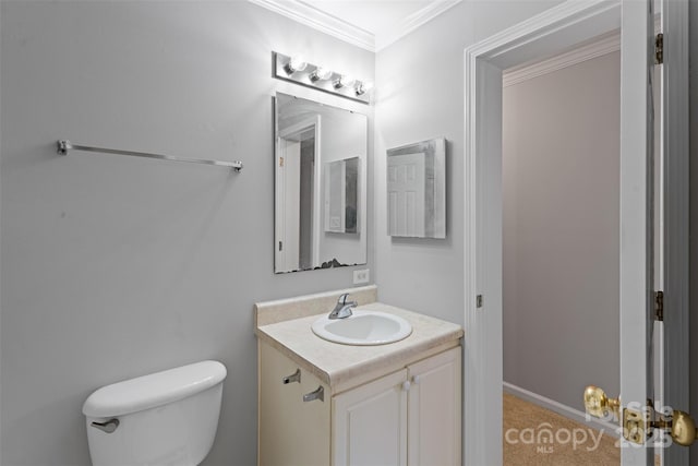 7019 Walnut Ridge Ct, Charlotte, NC 28217 - half bath featuring vanity, toilet, and crown molding