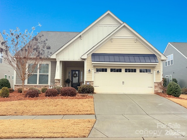 craftsman-style home featuring a garage