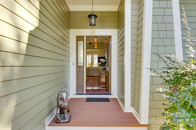 view of property entrance