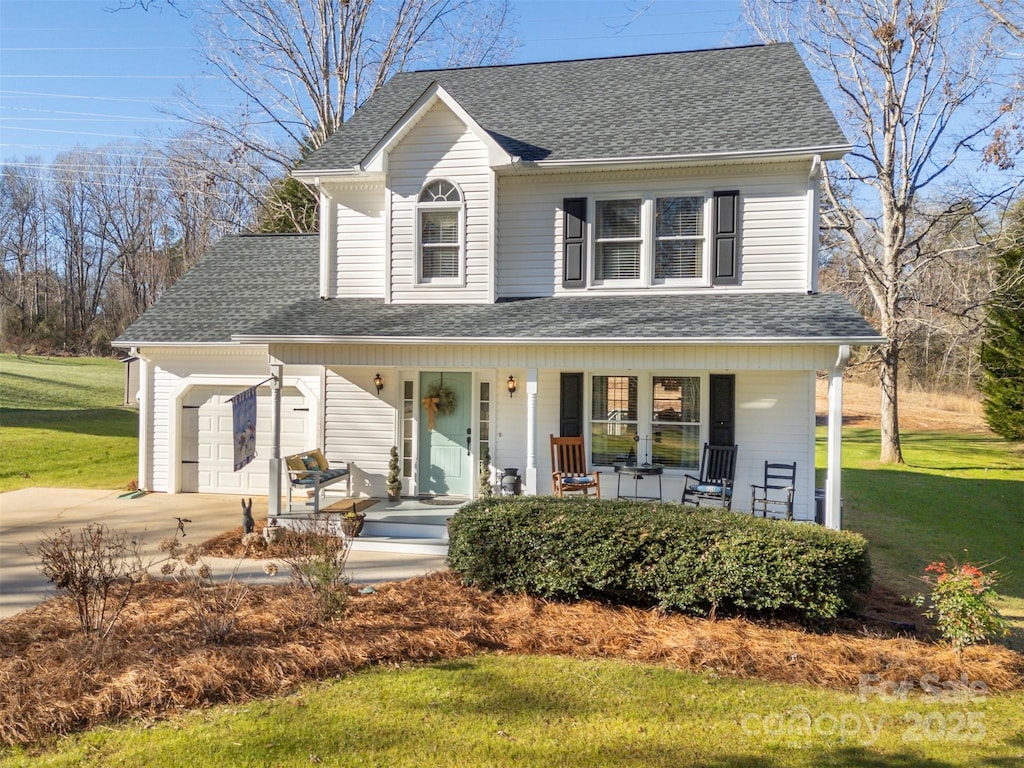 view of front of property featuring a porch and a front lawn