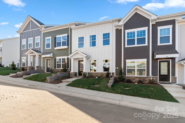 view of townhome / multi-family property