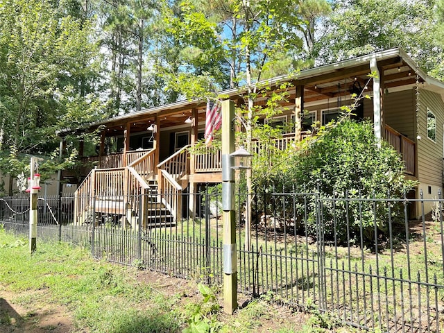 view of front of home with covered porch