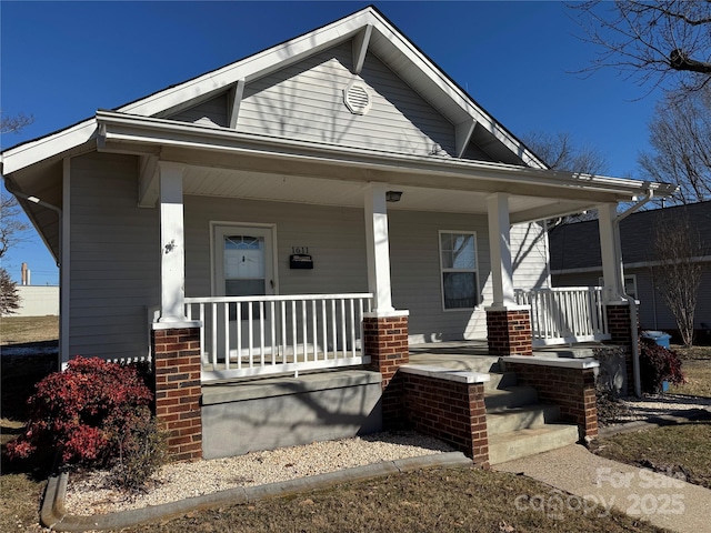 view of front of home featuring a porch