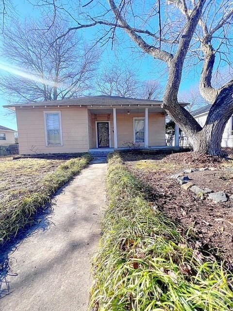 view of ranch-style home