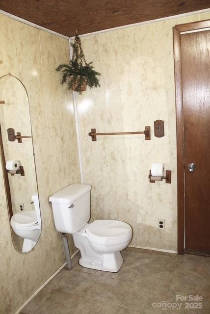 bathroom with toilet