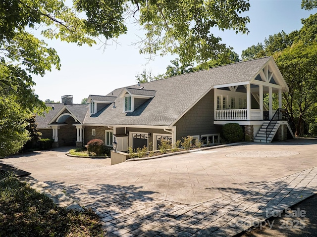 view of front of property