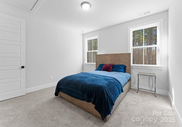 view of carpeted bedroom