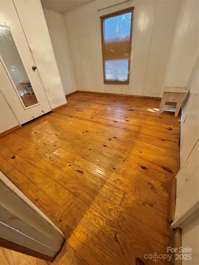 empty room featuring light hardwood / wood-style floors