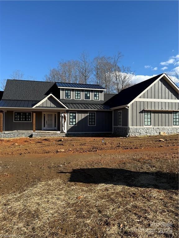 view of modern farmhouse