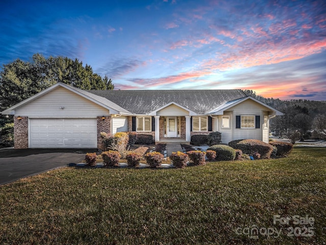 53 Beaumont Dr, Hendersonville NC, 28739, 3 bedrooms, 2 baths house for sale