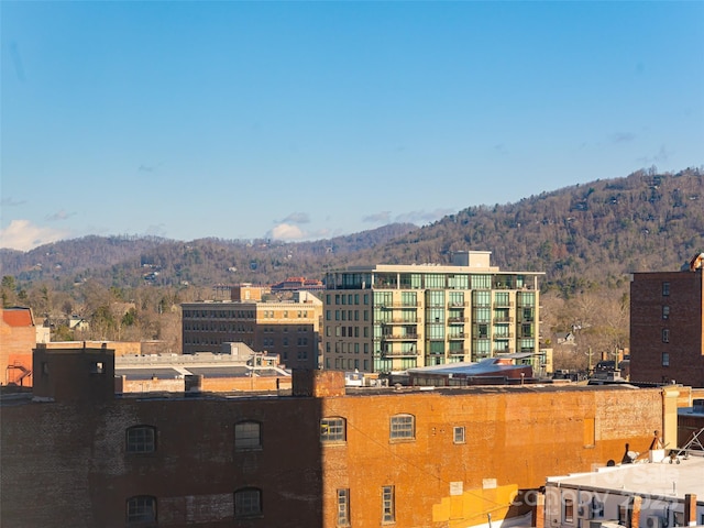 view of city featuring a mountain view