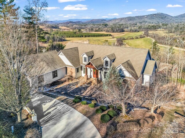 bird's eye view featuring a mountain view