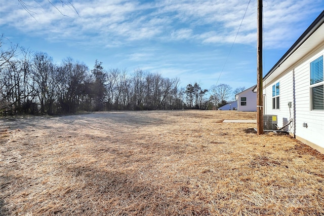 view of yard featuring cooling unit