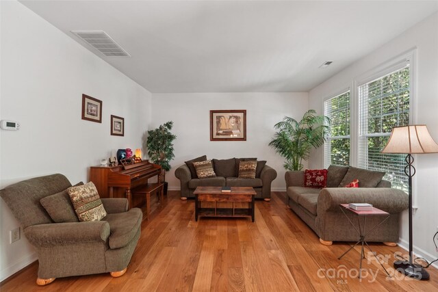 8814 Beaver Creek Dr, Charlotte, NC 28269 - photo 8
