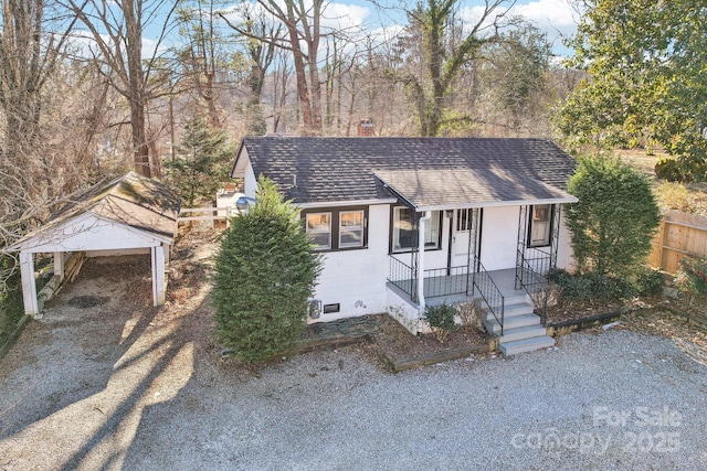 view of front of house featuring a carport