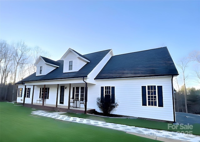 view of front of house featuring a porch