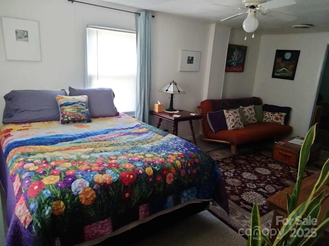 bedroom featuring a ceiling fan